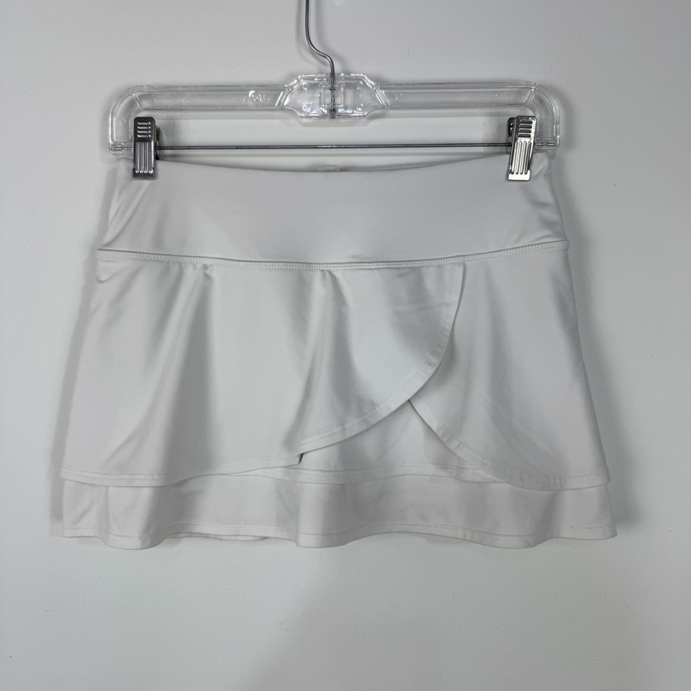 Athleta White Tulip Hem Skort Mini Sporty Skirt Golf Tennis Pickleball Summer
